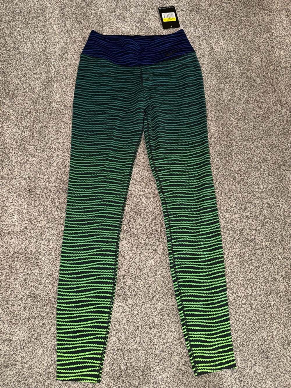 Nike Women's Dri-Fit Training Leggings (Style 725077)